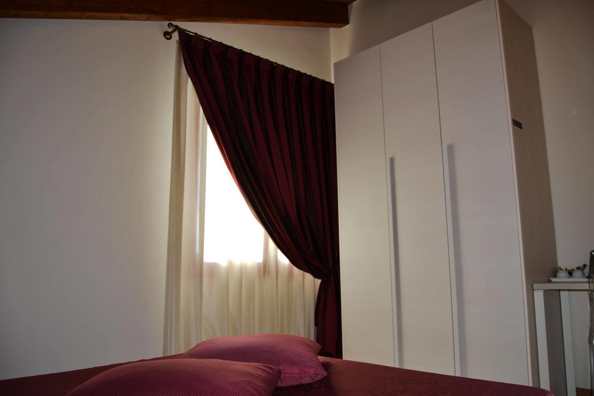 Agriturismo Ca' La Pergola Lugagnano Exteriör bild